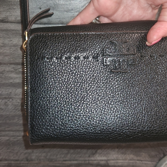 Tory Burch crossbody wallet - Picture 4 of 7